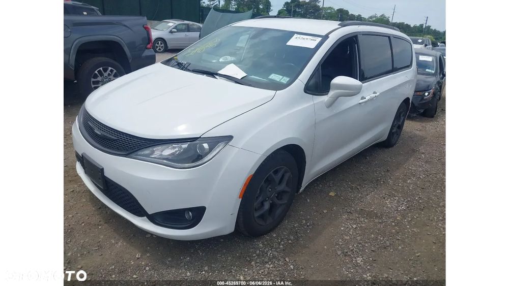 Chrysler Pacifica, 2018