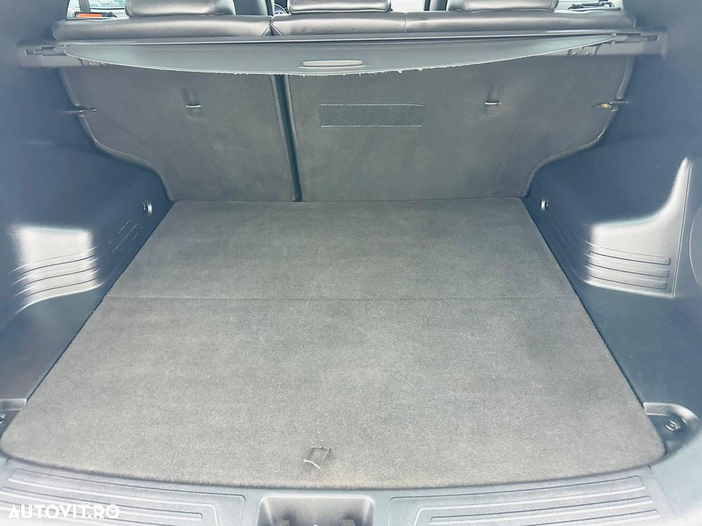 Hyundai ix35 1.7 CRDI 2WD blue Finale Gold - 21