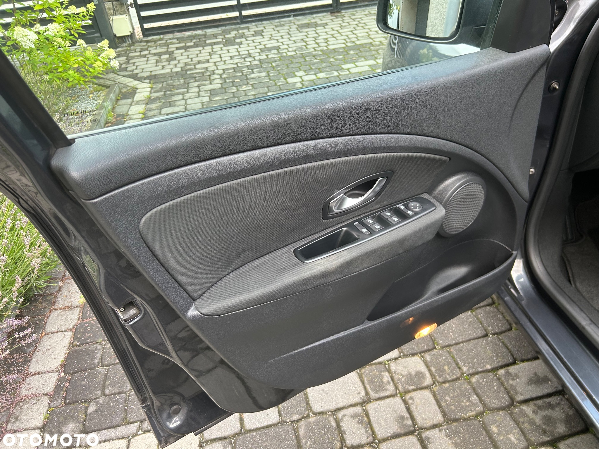Renault Megane 1.6 16V Exception - 13