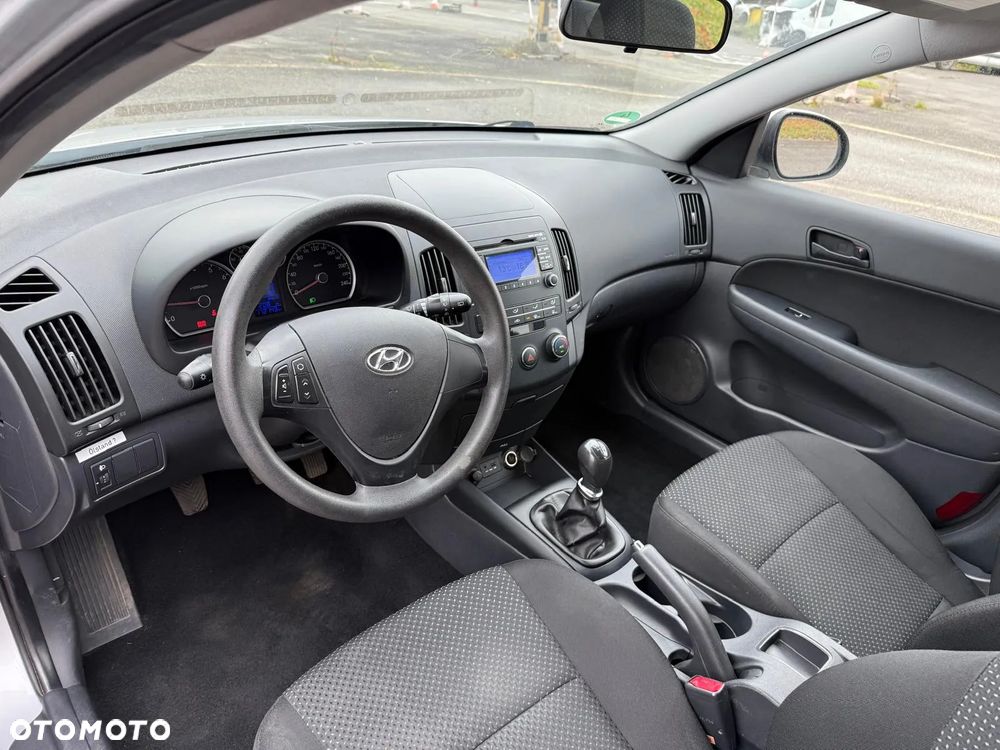 Hyundai i30 1.4 blue Classic - 21