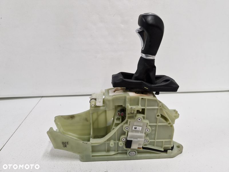 hyundai tucson 3 iii 1.7 crdi automat wybierak lewarek zmiany biegów 46700-d3xxx - 1