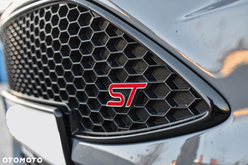 Ford Focus 2.0 TDCi ST-2 - 26