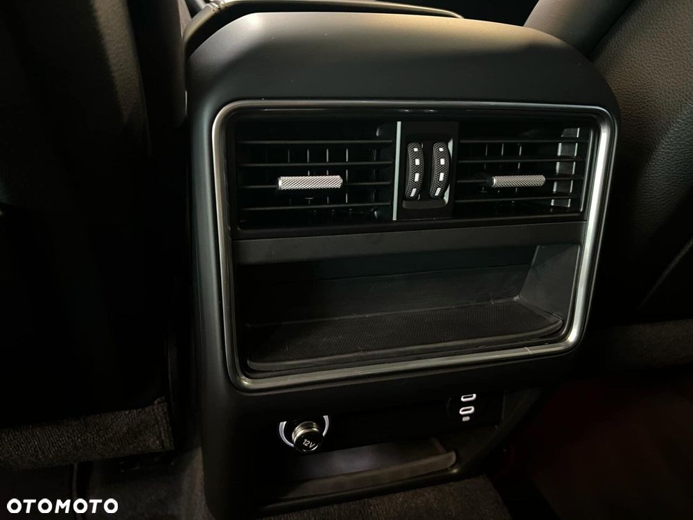 Porsche Cayenne Standard - 32