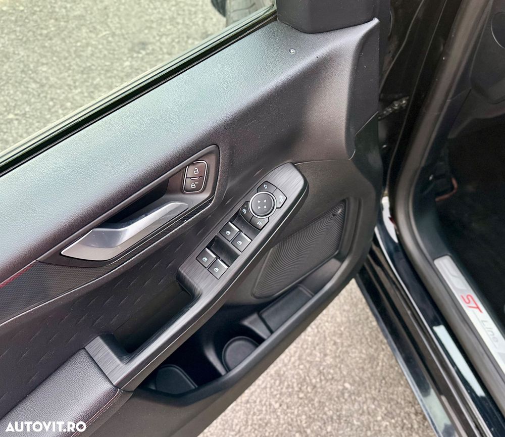 Ford Kuga 2.0 EcoBlue A8 AWD ST Line - 19