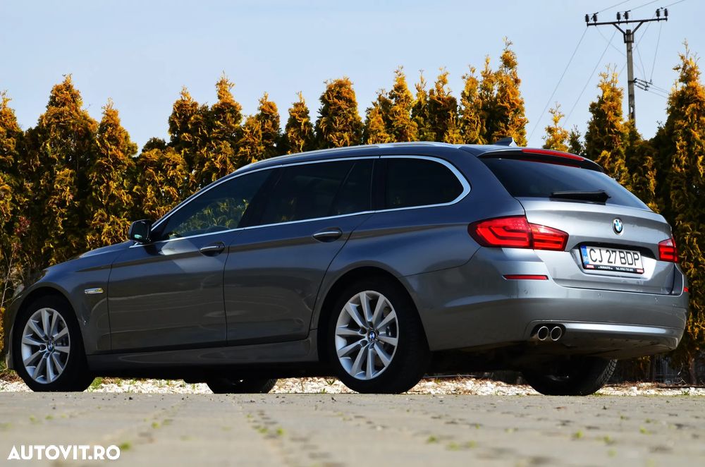 BMW Seria 5 520d Aut. Luxury Line - 9