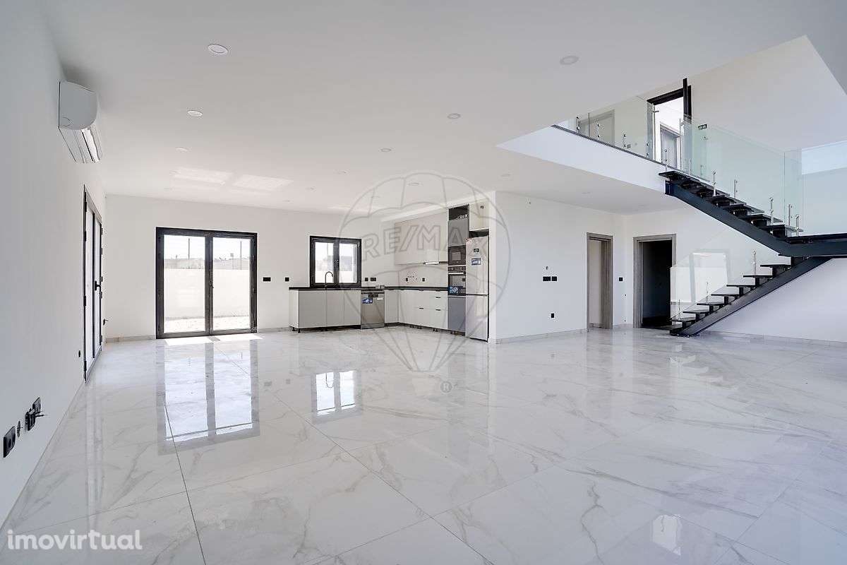 Moradia T3 para arrendamento - Grande imagem: 4/49