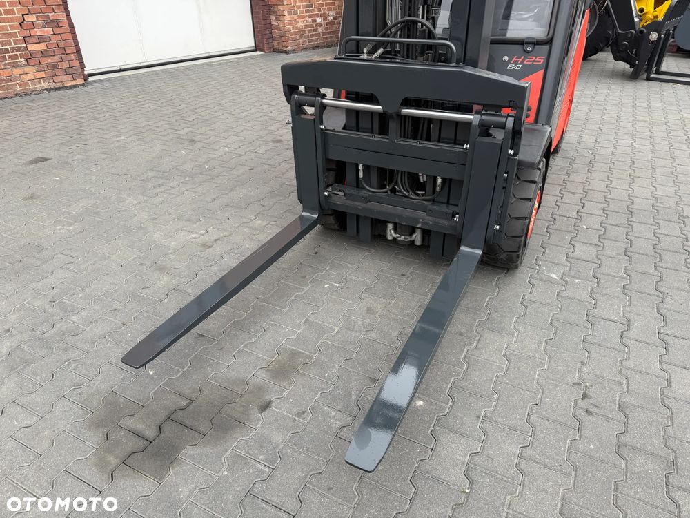 Linde H25T-02 - 11