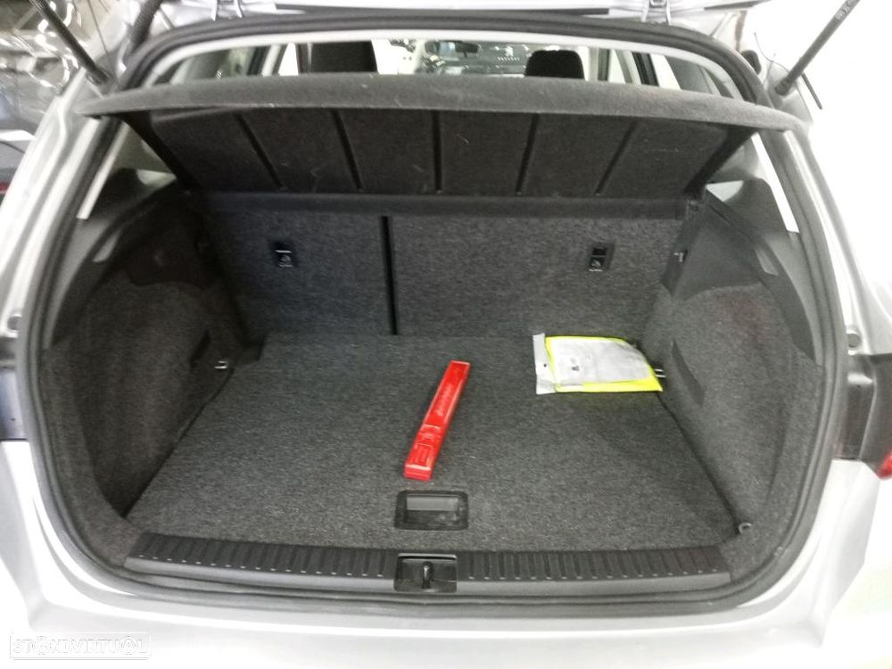 SEAT Arona 1.0 TSI Style DSG - 9