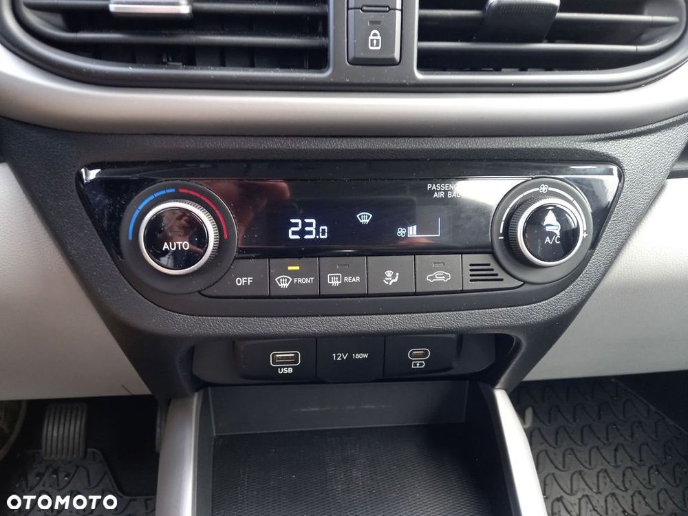 Hyundai i10 - 19