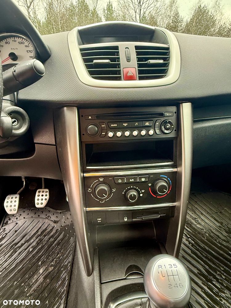 Peugeot 207 CC 1.6 HDi Premium - 30