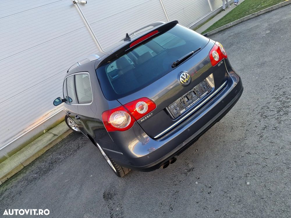 Volkswagen Passat 2.0 TDI DPF Highline - 35