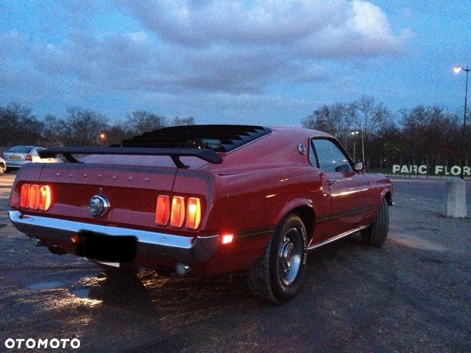 Ford Mustang - 5