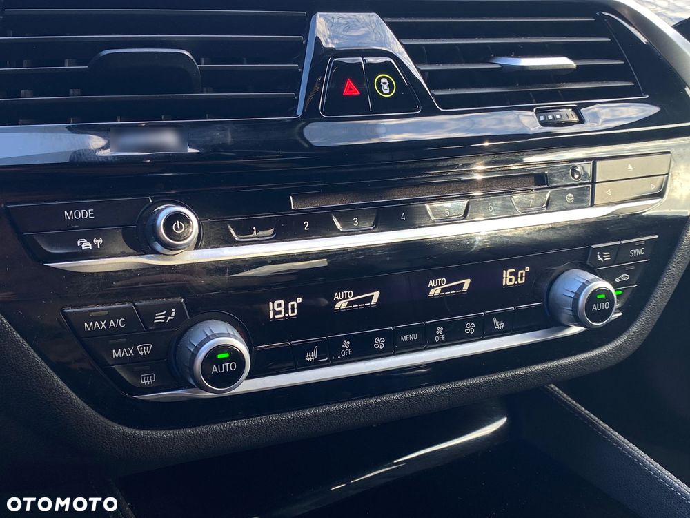 BMW Seria 5 525d M Sport sport - 19