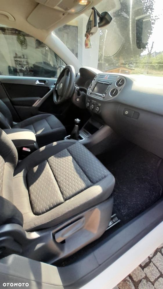 Volkswagen Tiguan - 14