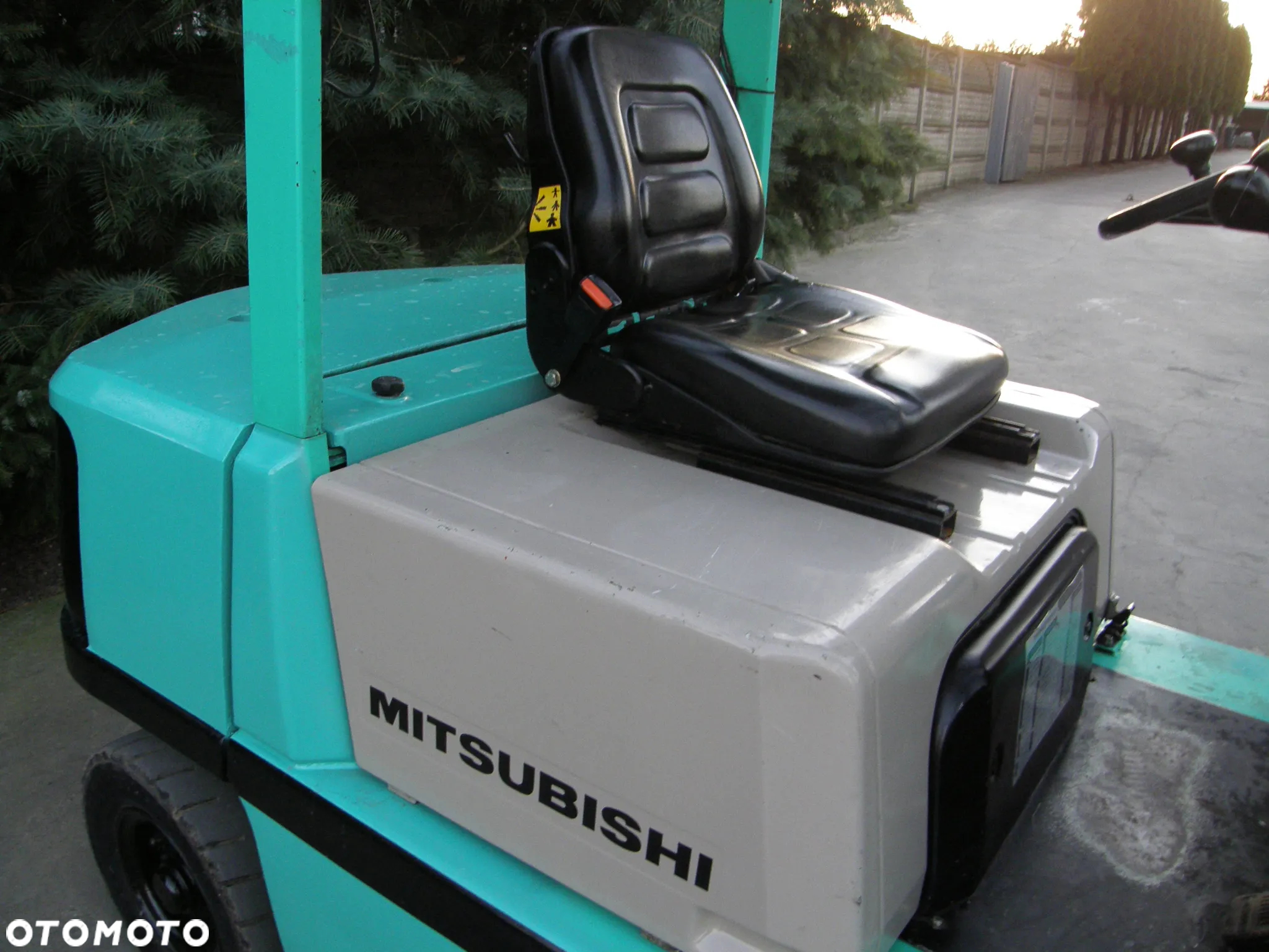 Mitsubishi FD25 przesuw wózek widłowy z Niemiec - 9