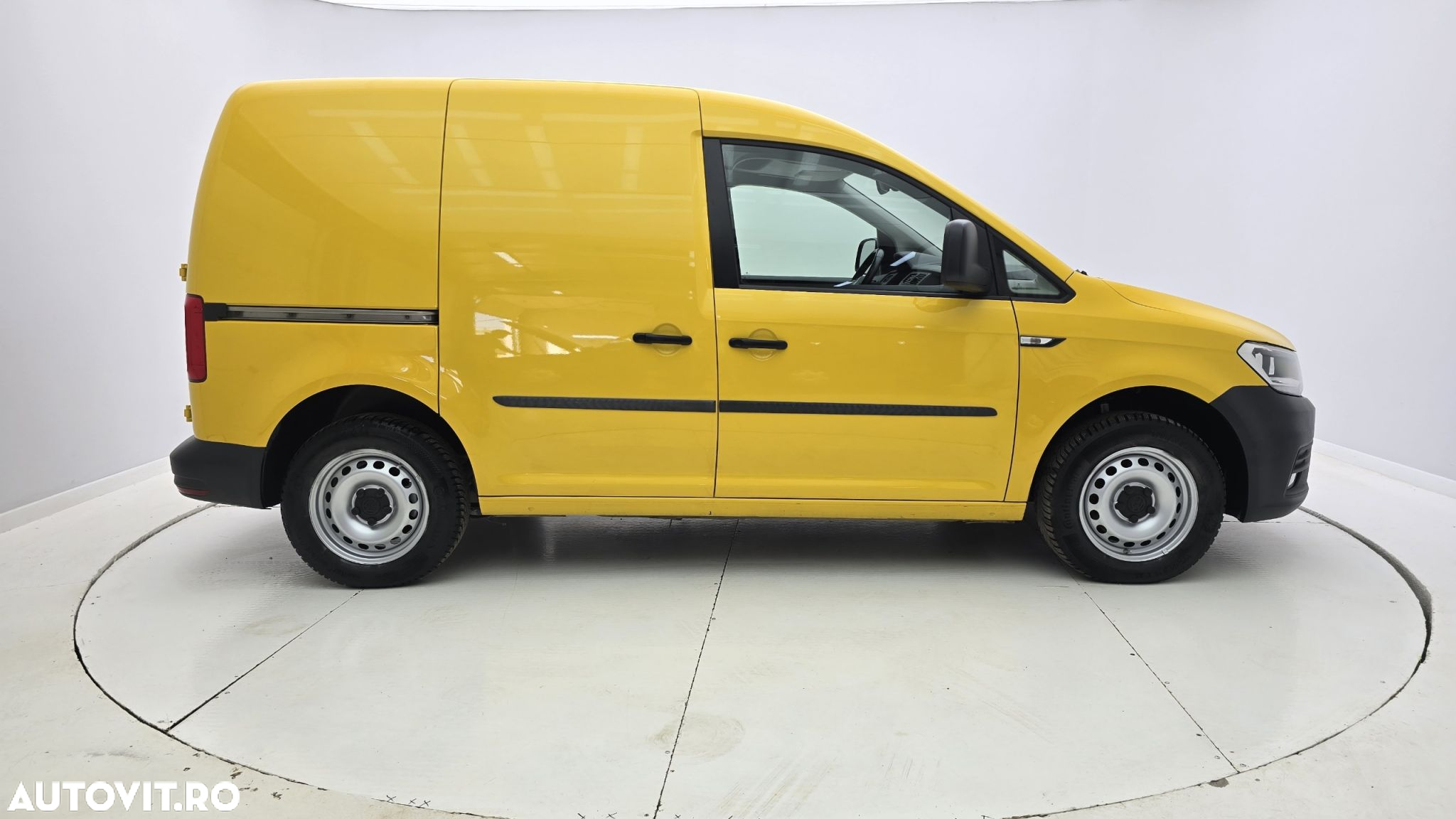 Volkswagen Caddy - 5