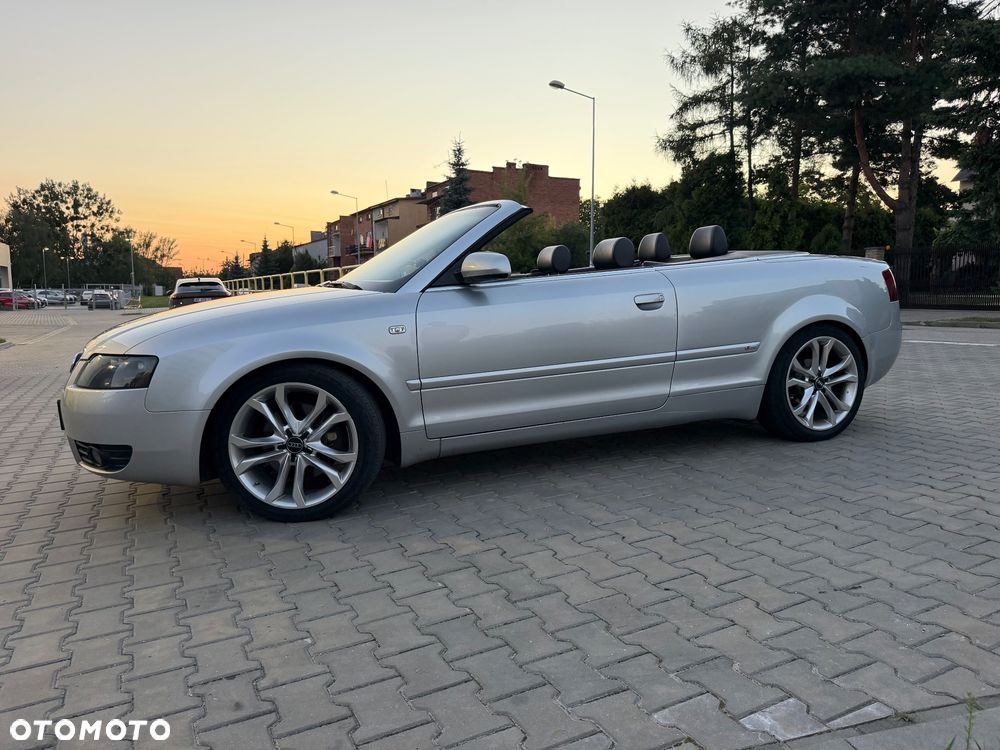 Audi A4 Cabrio 3 - 33