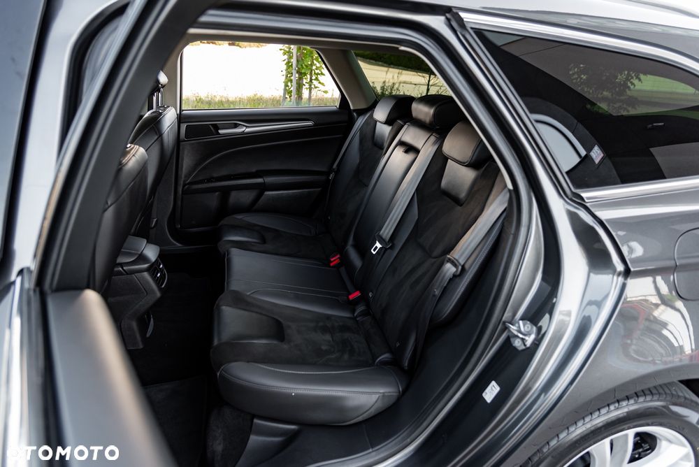Ford Mondeo 2.0 TDCi Trend 4WD PowerShift - 19