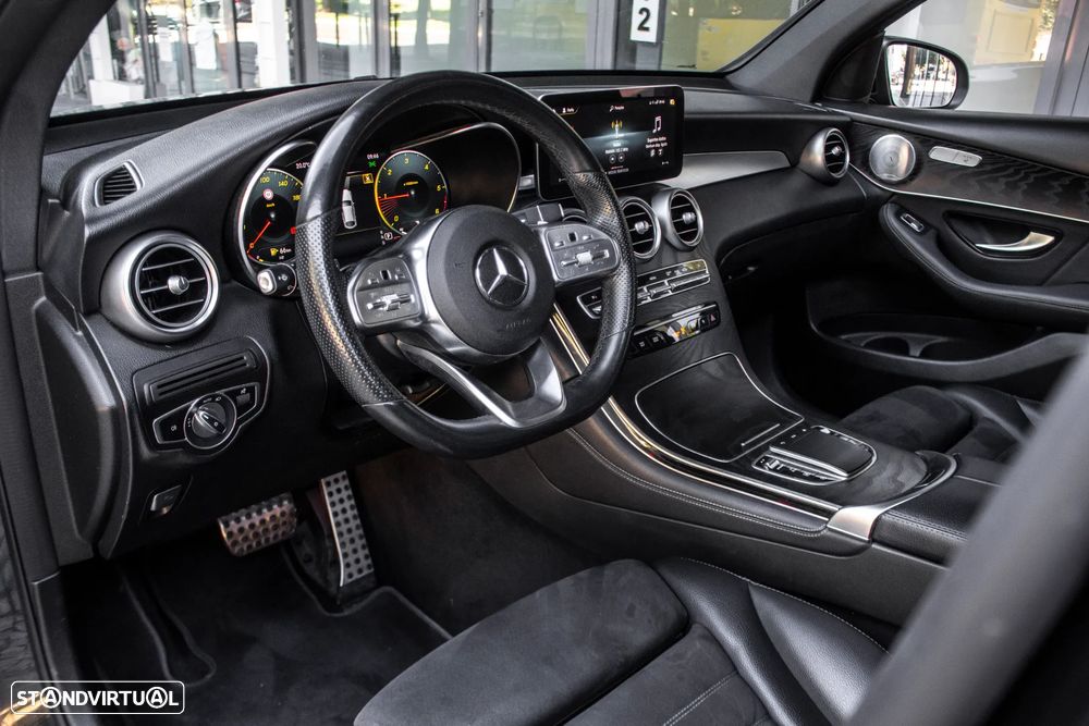 Mercedes-Benz GLC 300 d 4Matic 9G-TRONIC AMG Line - 22