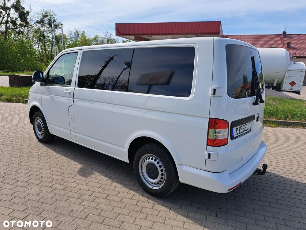 Volkswagen Transporter - 12
