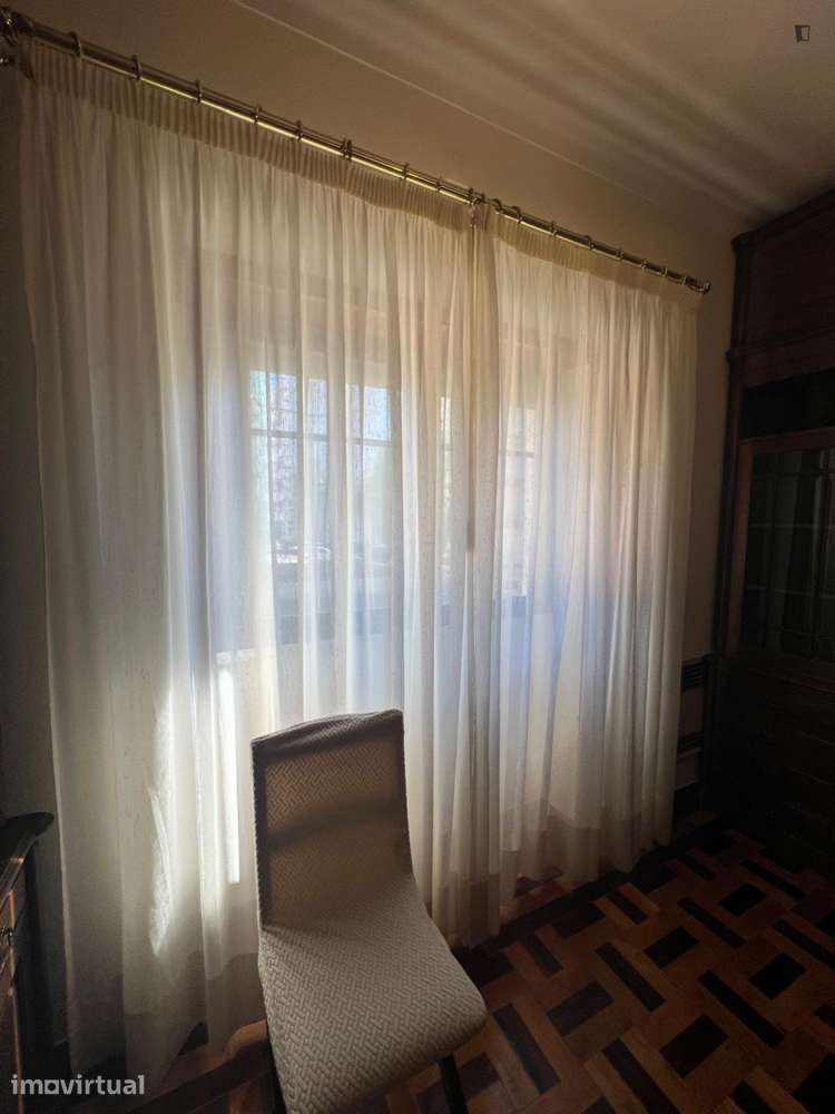 Quarto - localizado em Celas Coimbra Portugal Coimbra - Grande imagem: 4/7