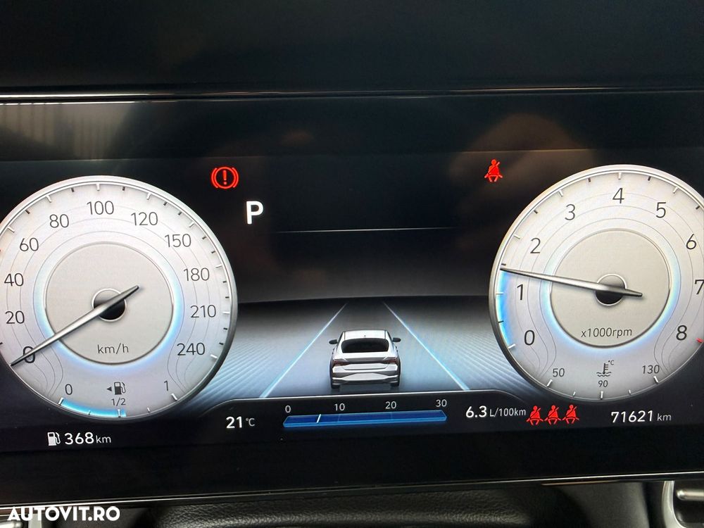 Hyundai Elantra 1.6 l 123 CP CVT Exclusive Navi - 25