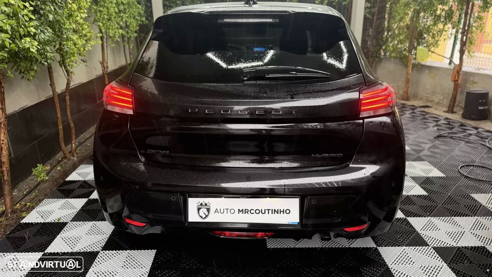 Peugeot 208 1.2 Hybrid Allure e-DCS6 - 9