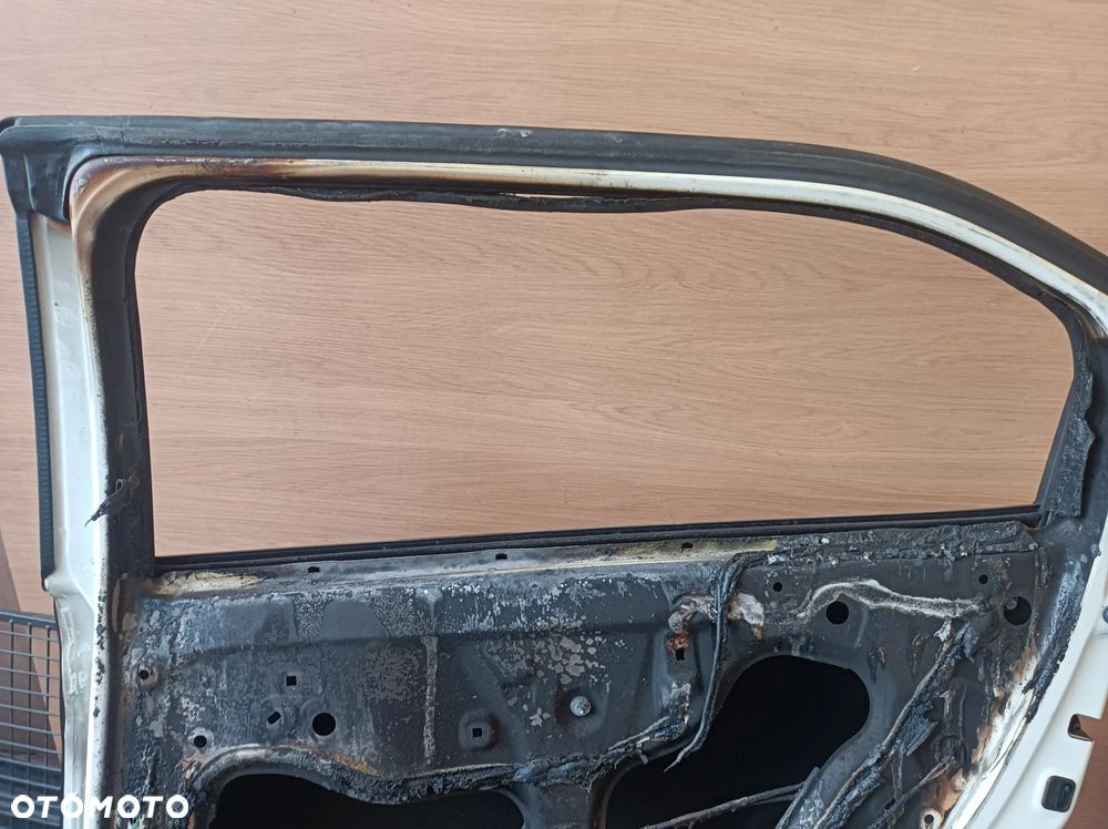 Drzwi tylne prawe klapa bagażnika HONDA HR-V III e-HEV 21- - 16