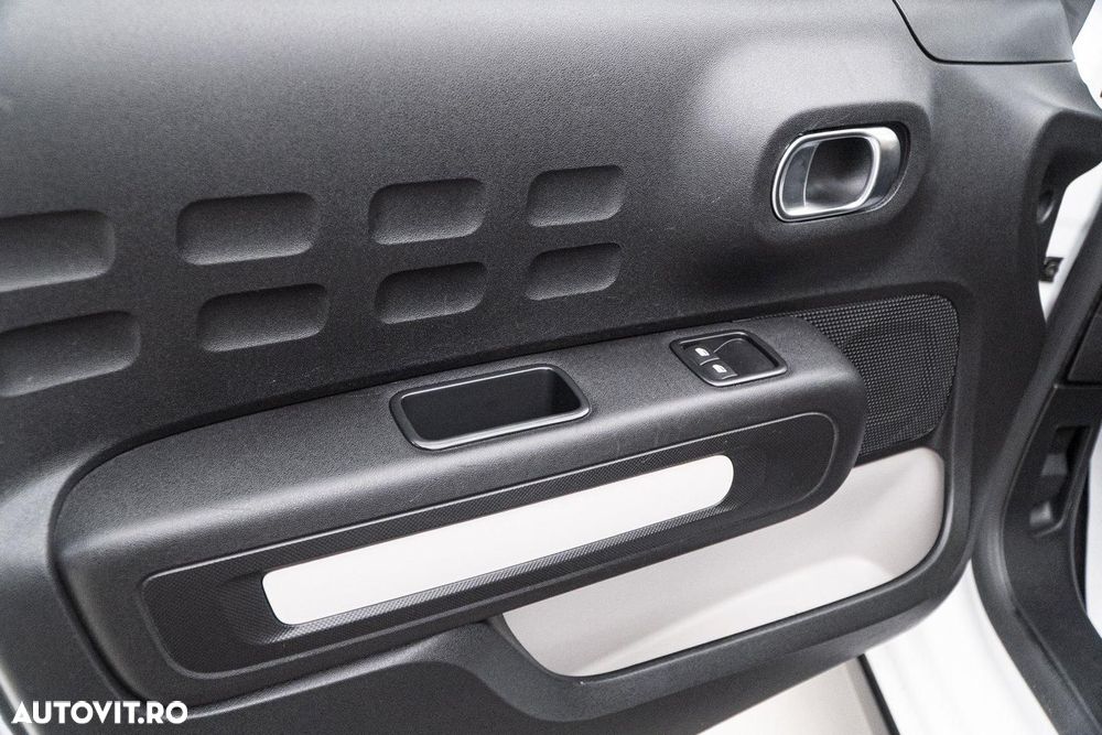 Citroën C3 1.2 PureTech S&S BVM5 Shine - 28