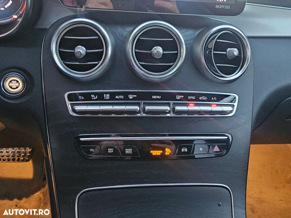 Mercedes-Benz GLC 220 d 4MATIC - 20