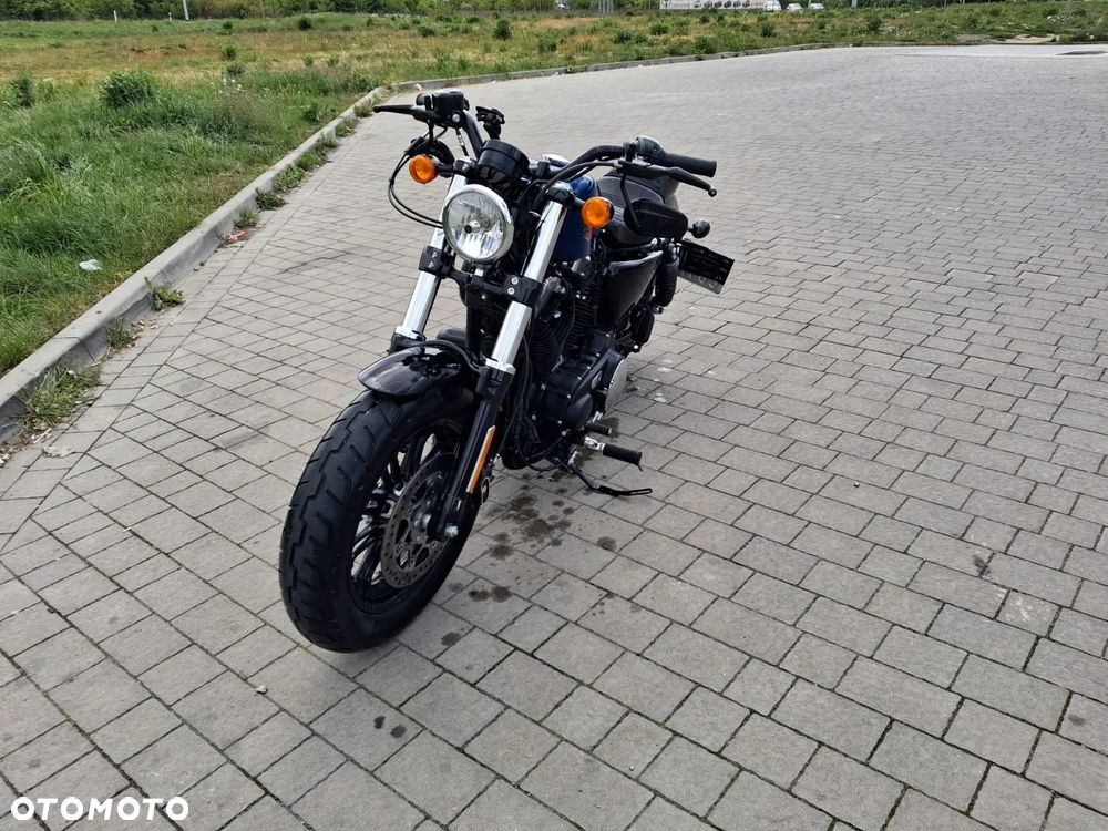 Harley-Davidson Sportster Forty-Eight - 2