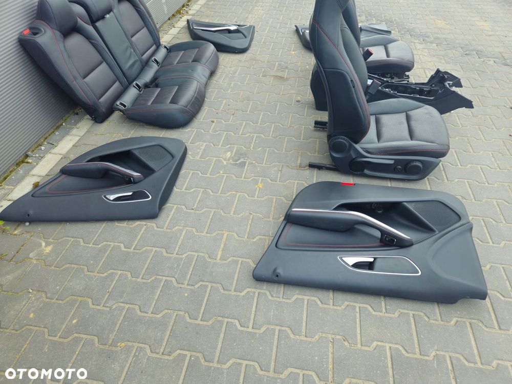 fotele kanapa komplet amg - mercedes a-klasa w176 amg europa - 9