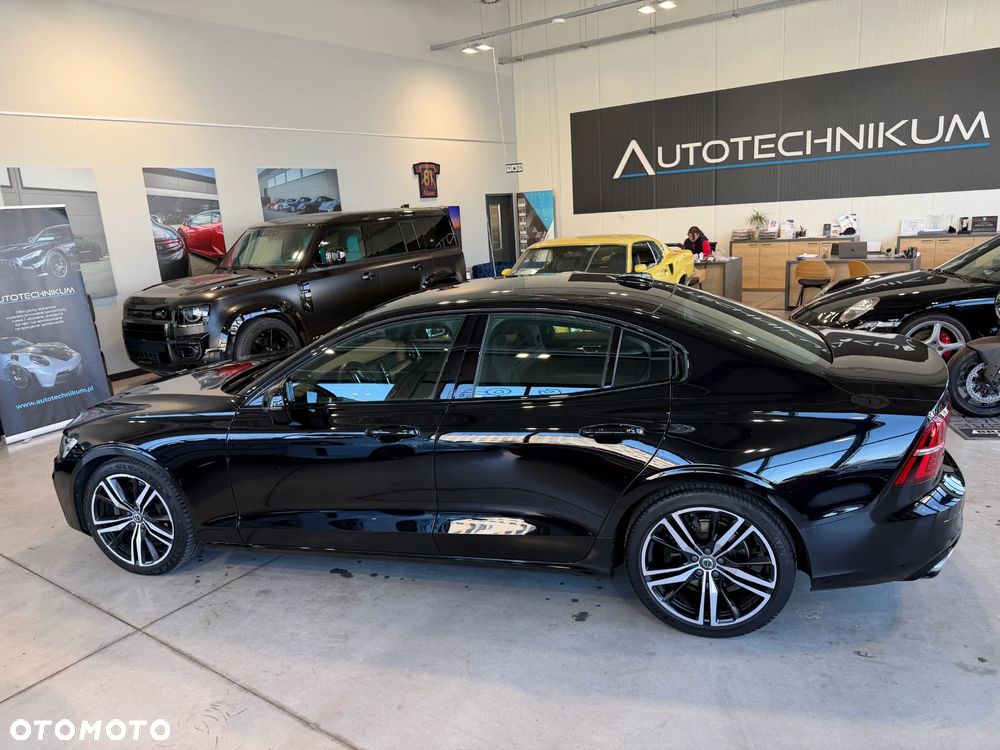 Volvo S60 T4 R-Design - 10
