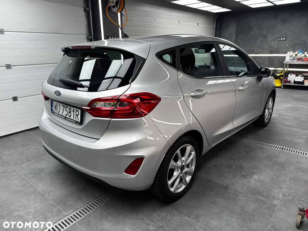 Ford Fiesta 1.1 Titanium - 8