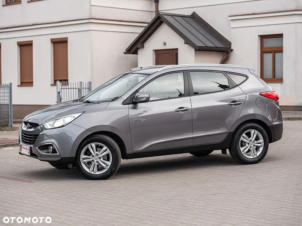 Hyundai ix35 blue 1.6 2WD Finale Silver - 5