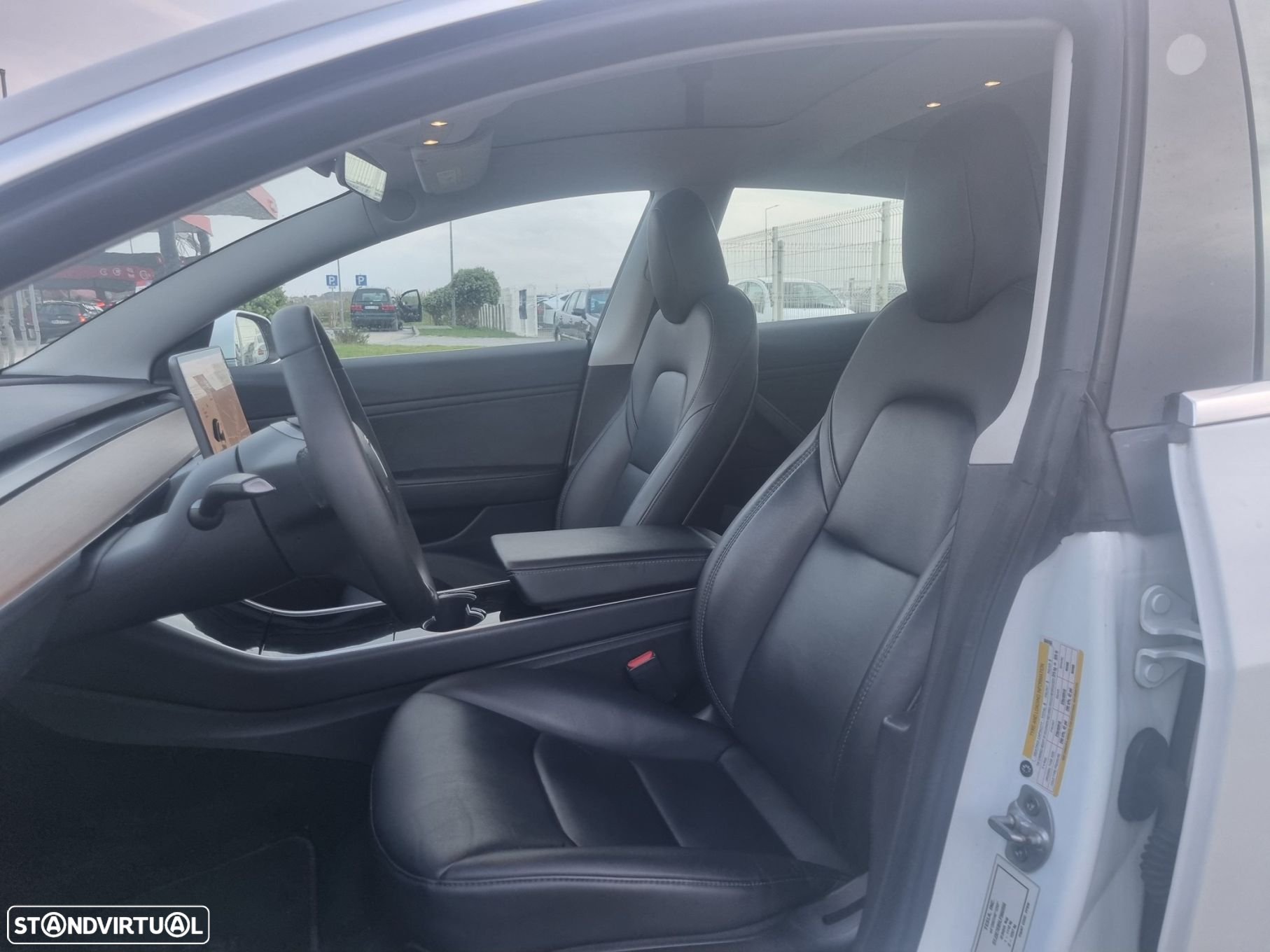 Tesla Model 3 Long-Range Dual Motor AWD - 6