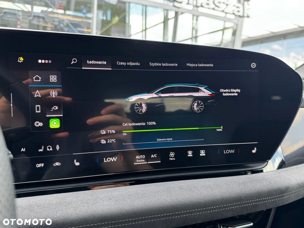 Audi A6 Avant e-tron - 25
