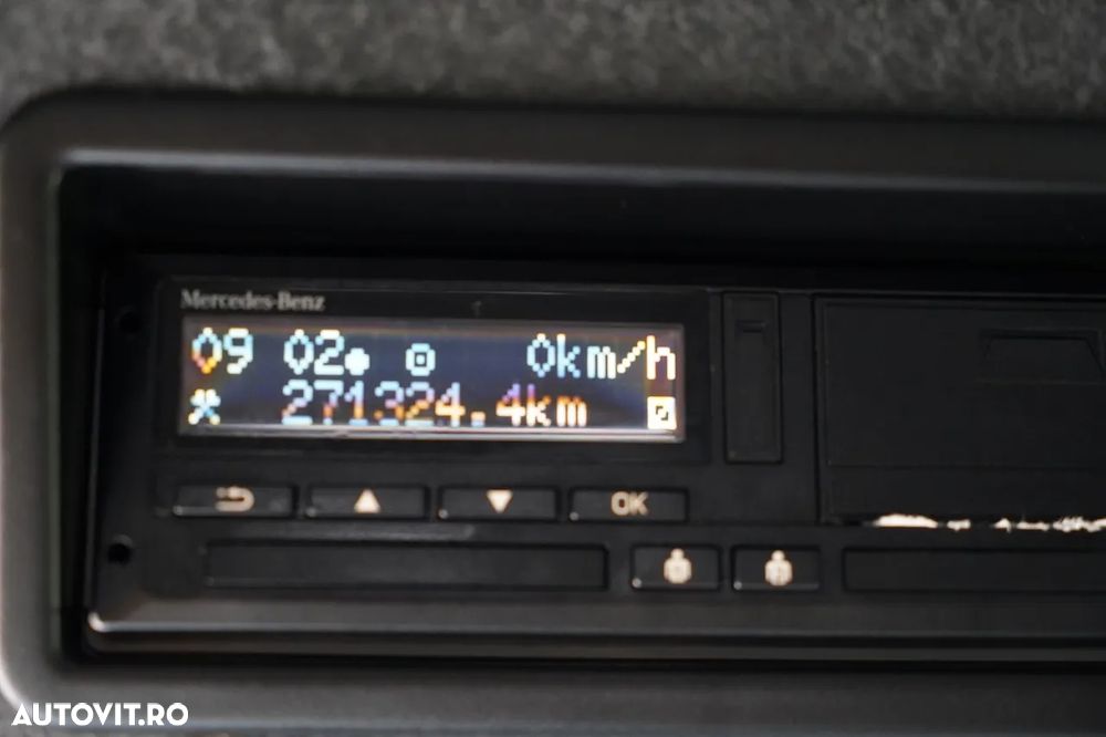 Mercedes-Benz SPRINTER 516 CDI / 2x KLIMA / SPROWADZONY / BOGATE WYPOSAŻENIE / - 29