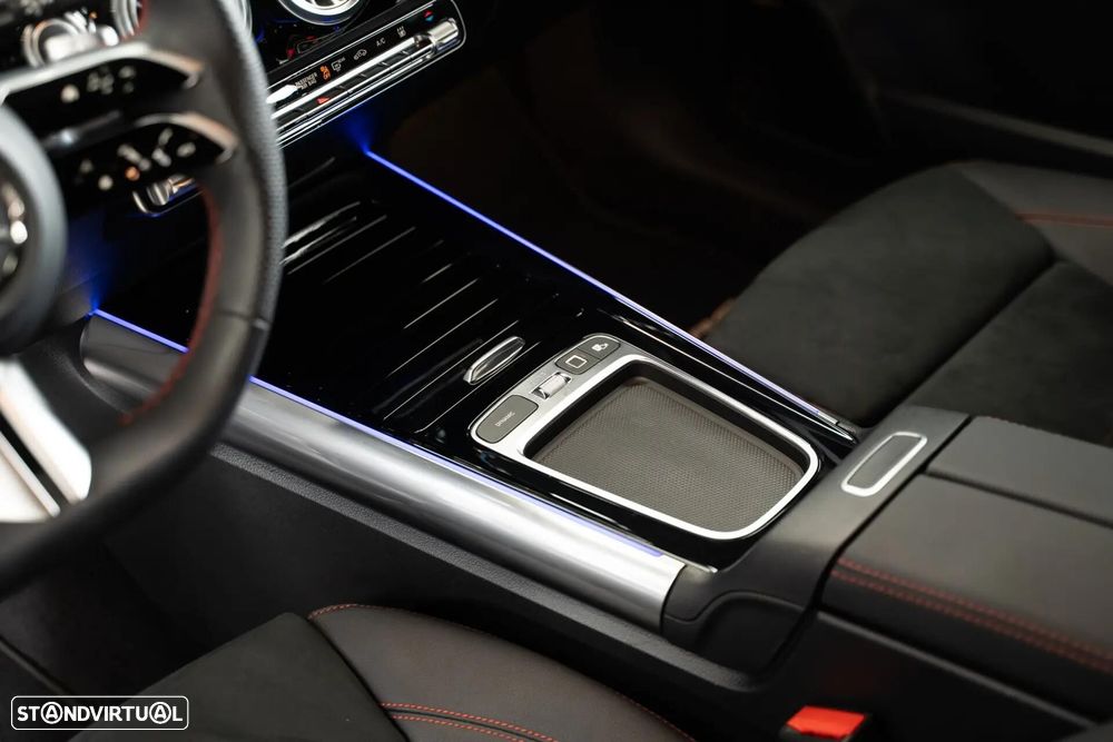 Mercedes-Benz EQA 250+ AMG Line - 41