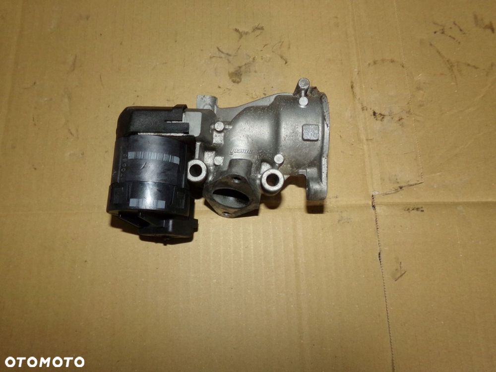 ZAWÓR EGR 9656612380 PEUGEOT 407 C5 2.0 HDI - 3