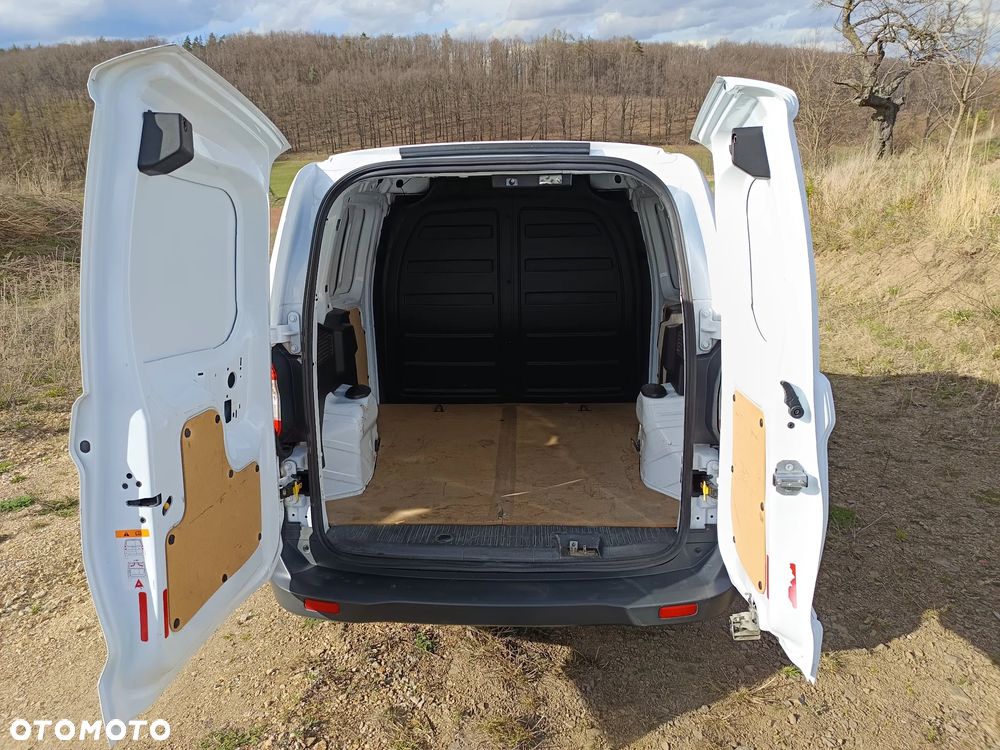 Ford Transit Courier Basis - 10