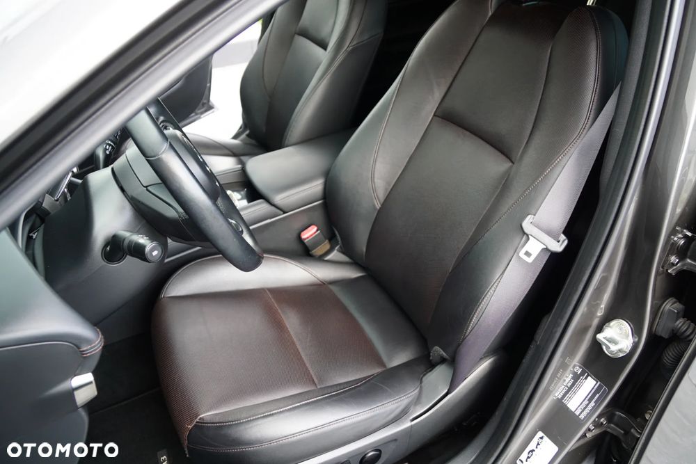 Mazda 3 e-SKYACTIV-G 2.0 M HYBRID SELECTION - 23