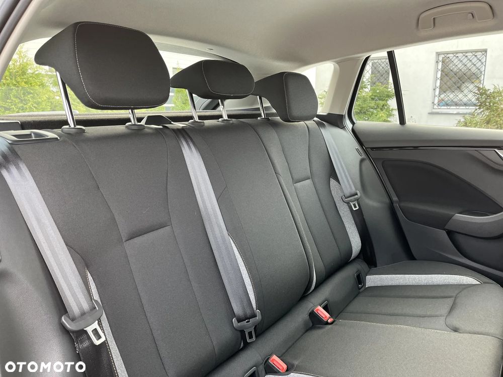 Skoda Scala 1.0 TSI Selection DSG - 19