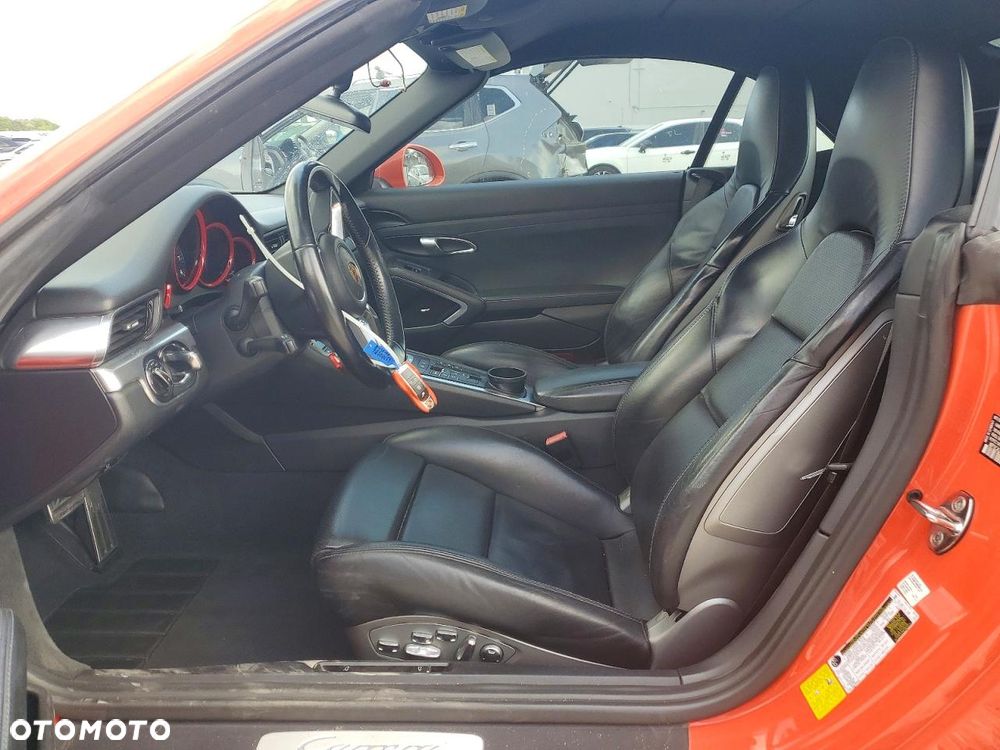 Porsche 911 Carrera S PDK - 7