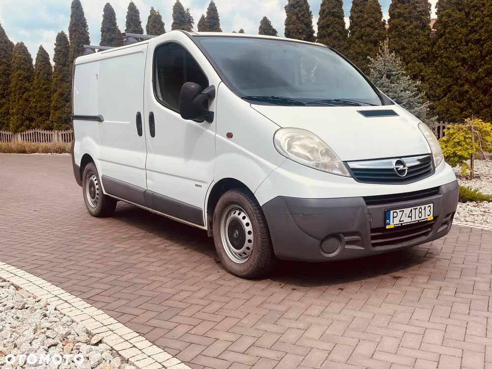 Opel Vivaro - 2