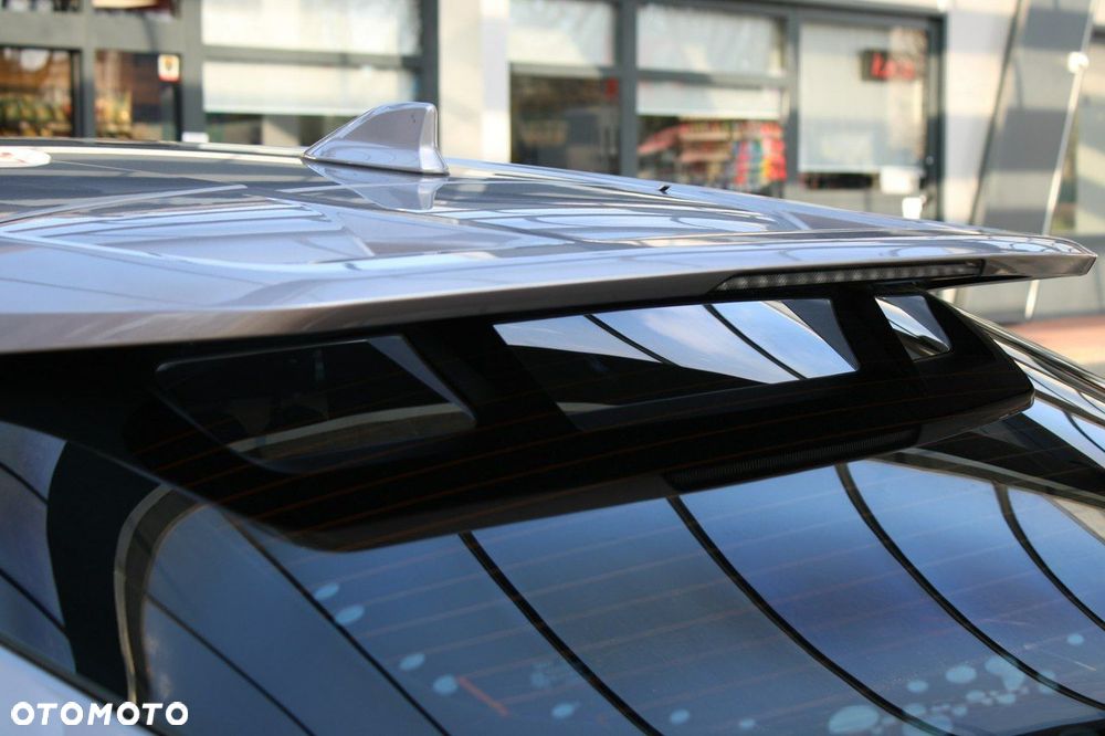 Toyota C-HR 1.2 T Prestige CVT 4x4 - 33