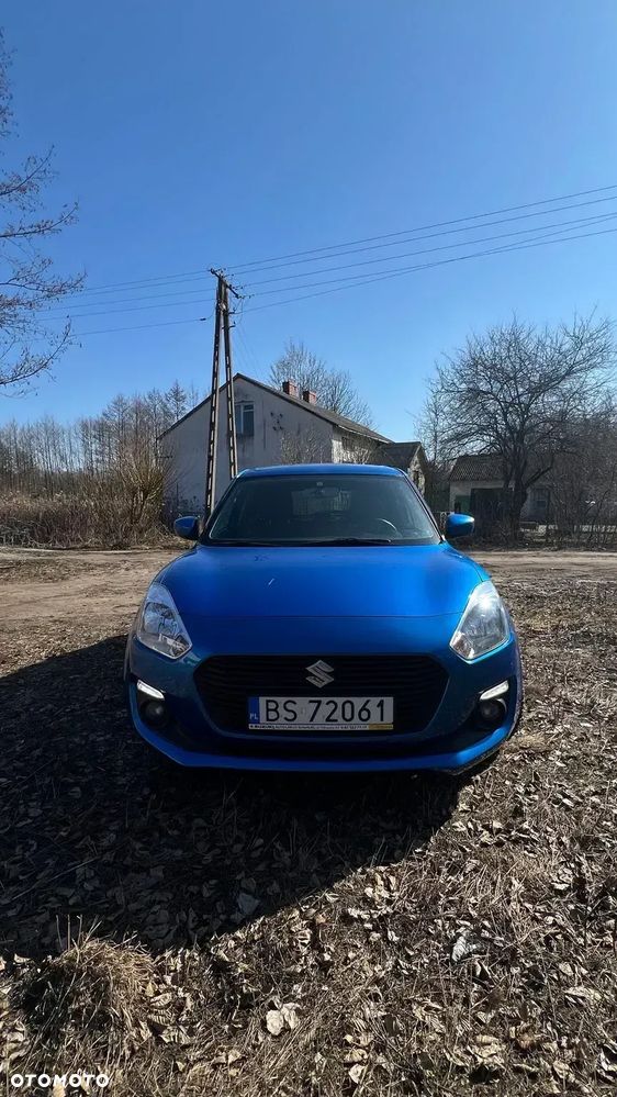 Suzuki Swift 1.2 Premium Plus - 2