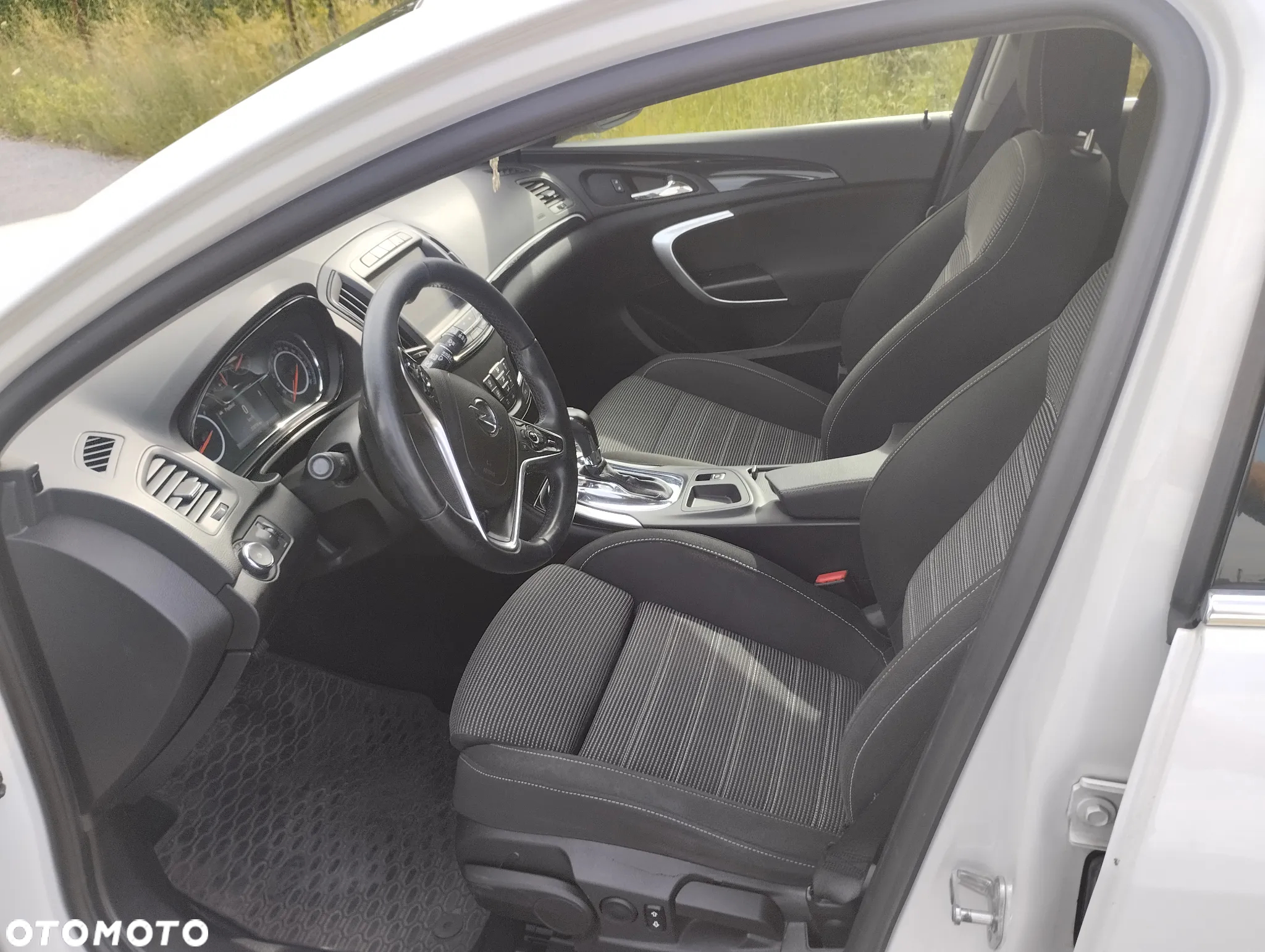 Opel Insignia - 9