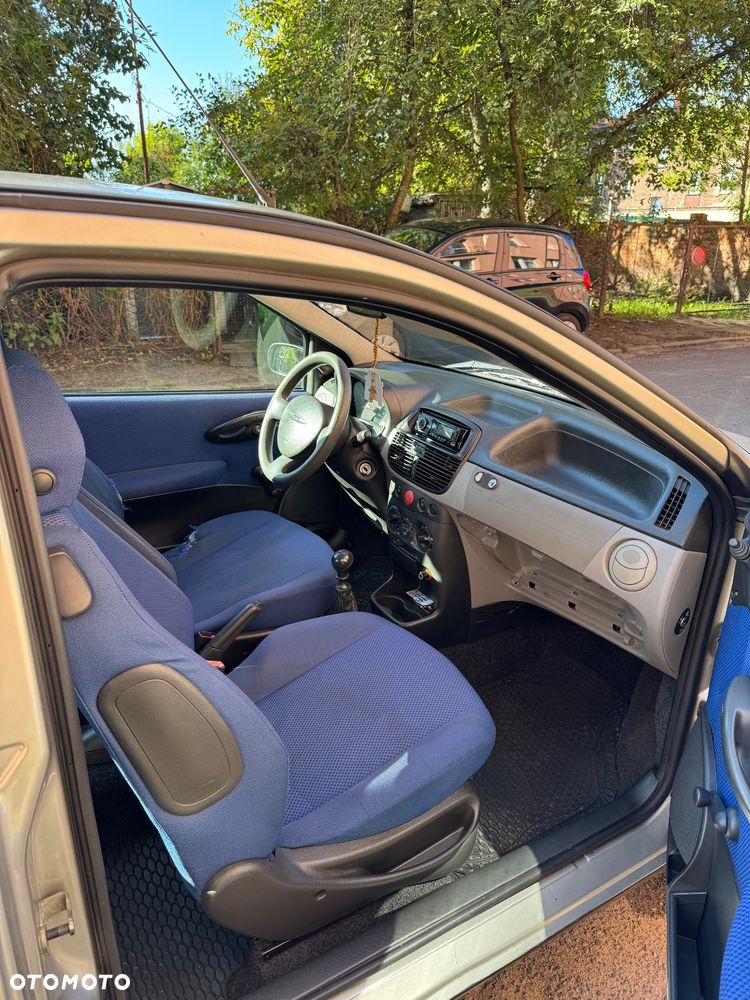 Fiat Punto 1.2 8V - 8