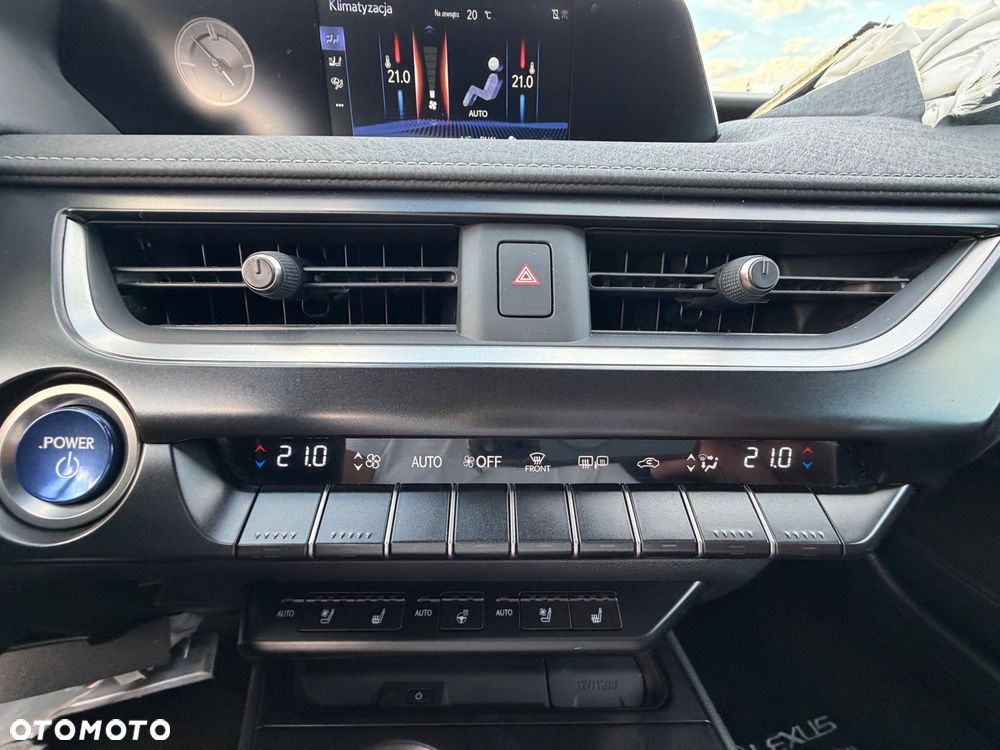 Lexus UX 300e Luxury Line - 25